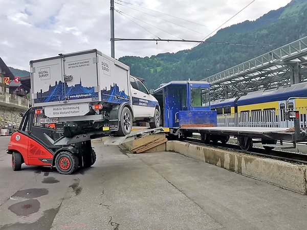 Immer nach dem Motto "Denkbar ist machbar" Immer nach dem Motto "Denkbar ist machbar"