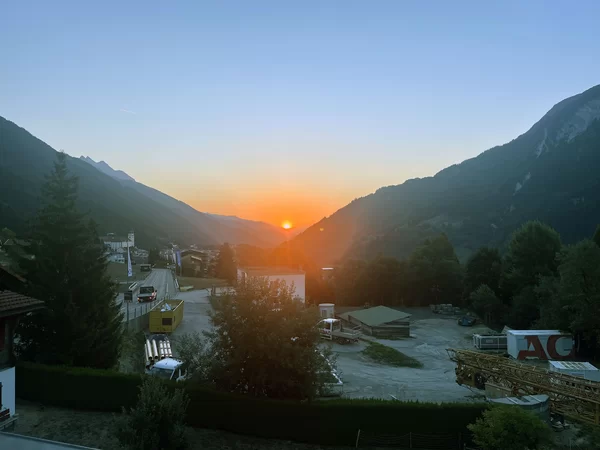 Morgenstund hat Gold im Mund Morgenstund hat Gold im Mund